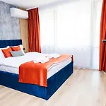 Boulevard Hotel *